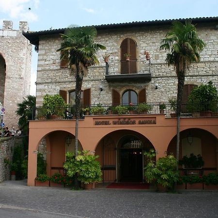 Hotel Windsor Savoia Asís Exterior foto