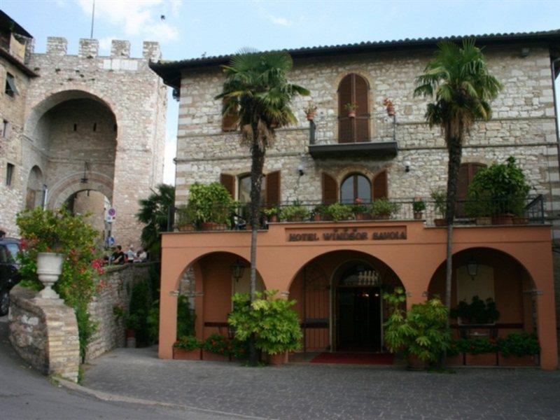 Hotel Windsor Savoia Asís Exterior foto
